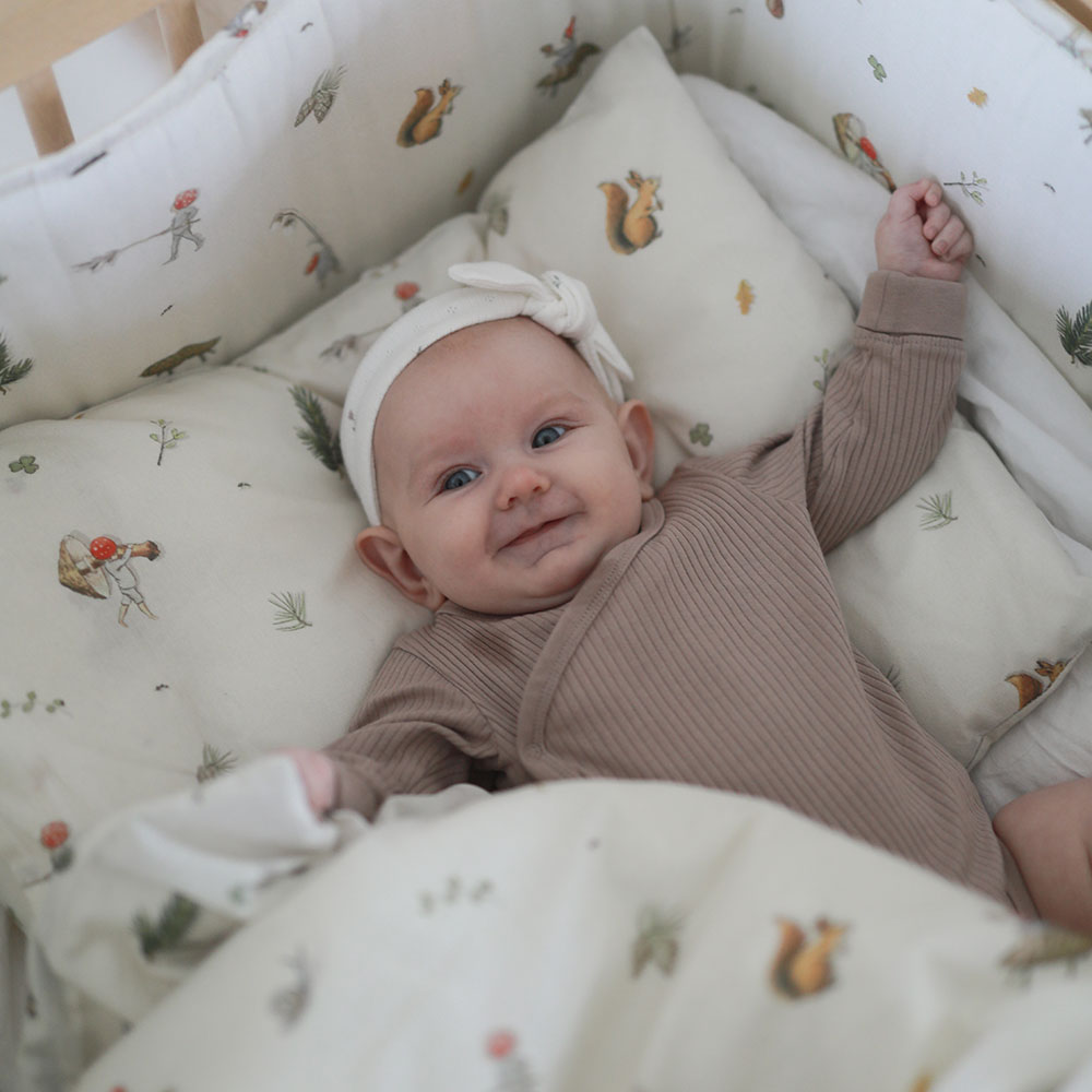 Rätt Start Beskow Julenissens barnesengetrekk beige