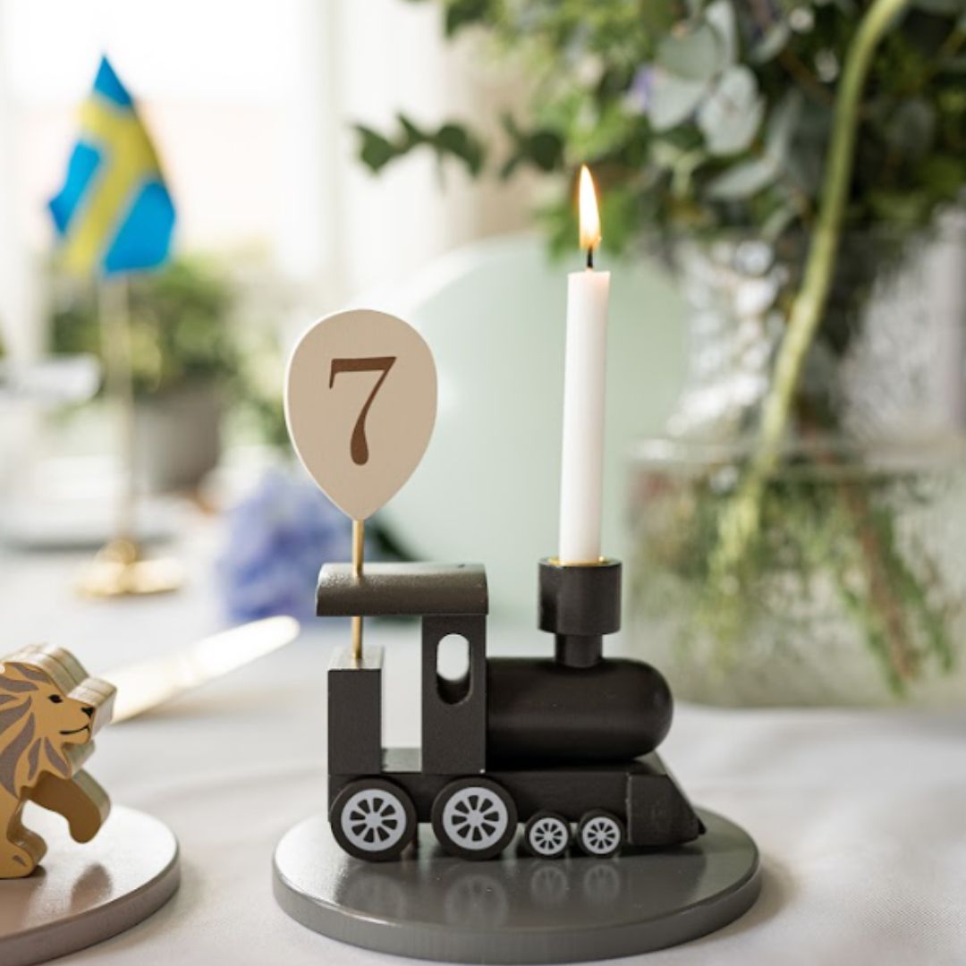 JaBaDaBaDo Bursdagstog med lokomotiv