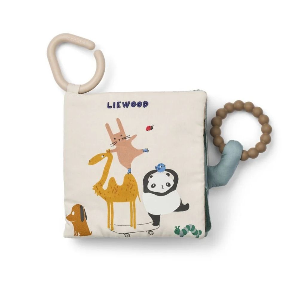 Liewood Fey stoffbok – Around the World / Sandy