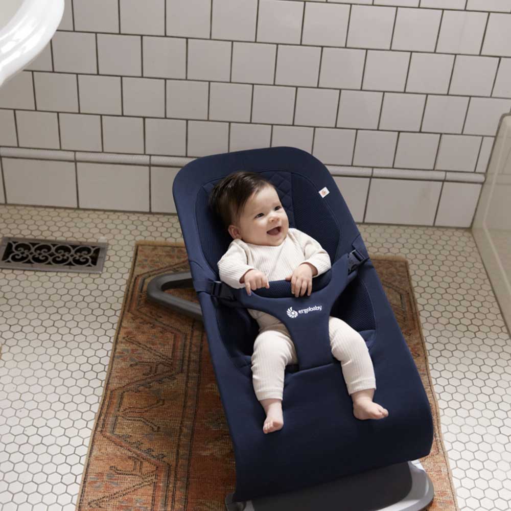 Ergobaby Evolve Babysitter Midnattsblå