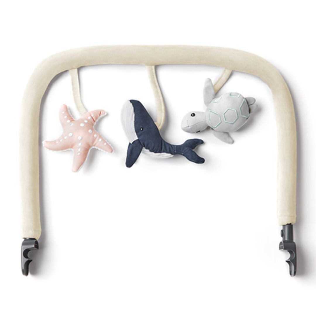 Ergobaby Evolve Babysitter lekegrind Ocean Wonders Cream