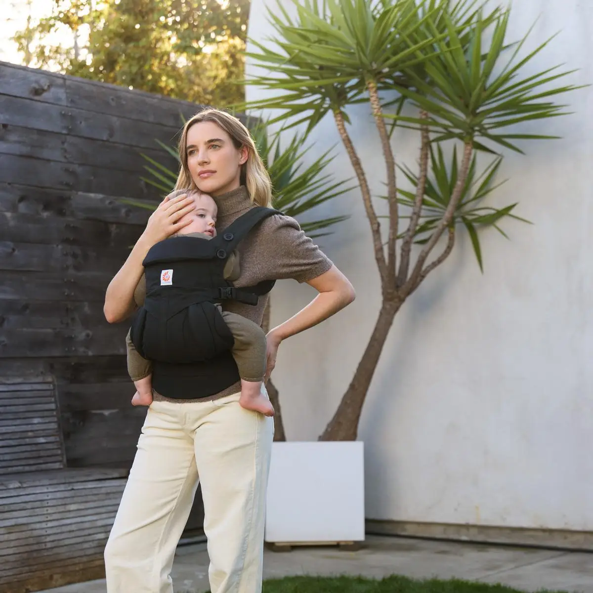 Ergobaby Omni 360 bæresele svart