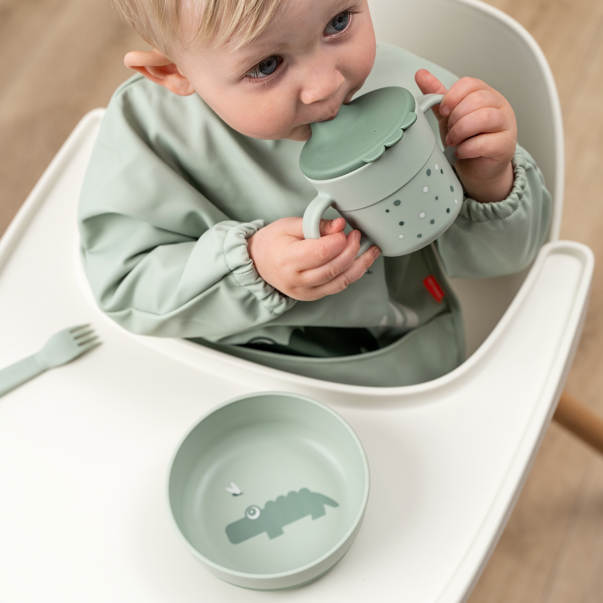 Utført av Deer Foodie tutekopp Happy dots Green