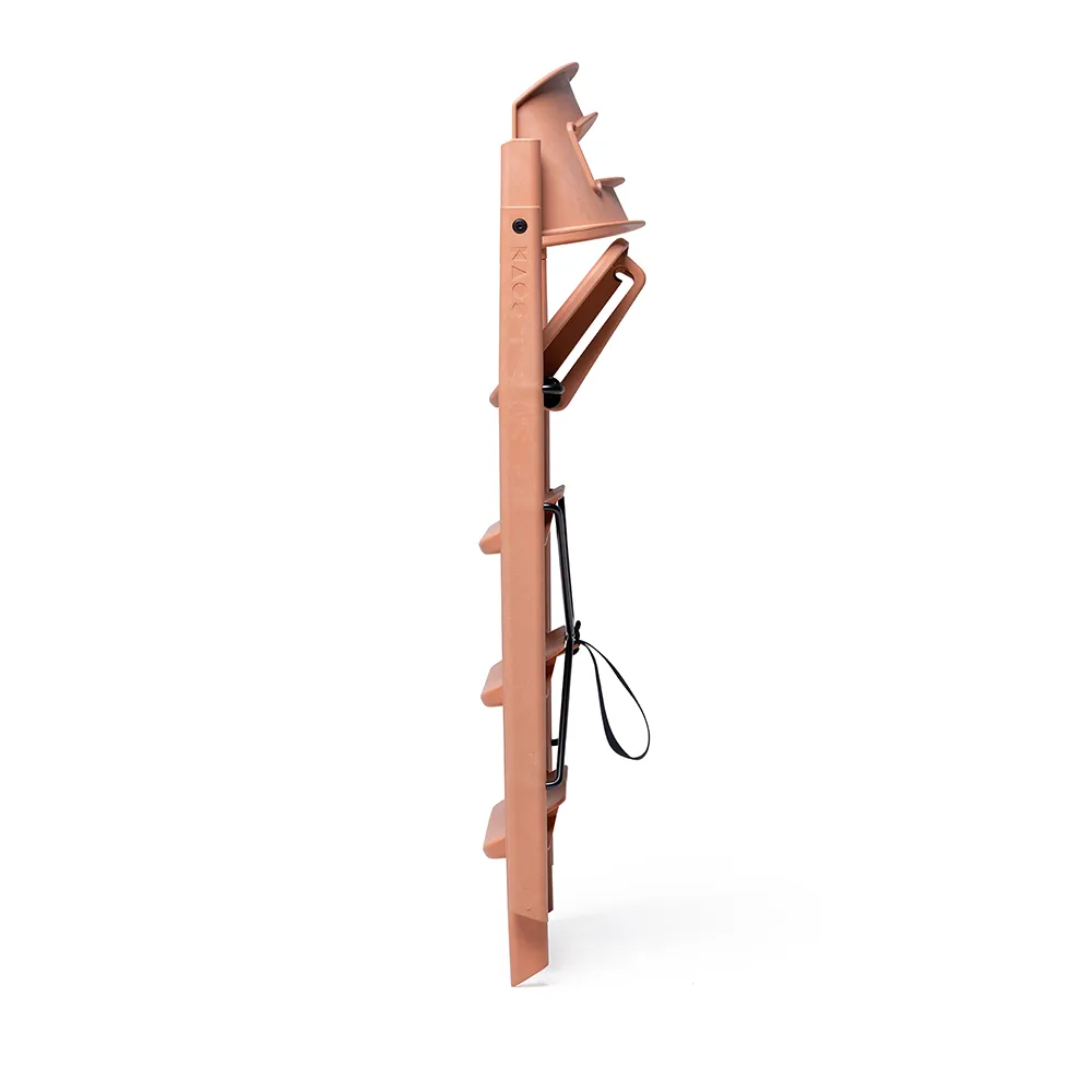 Kaos Klapp Høy stol av resirkulert plast Terracotta Pink