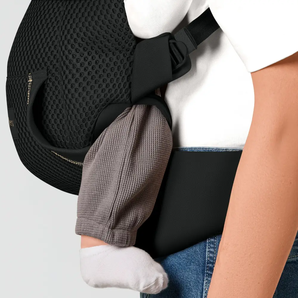 Cybex Laya bæresele Magic black