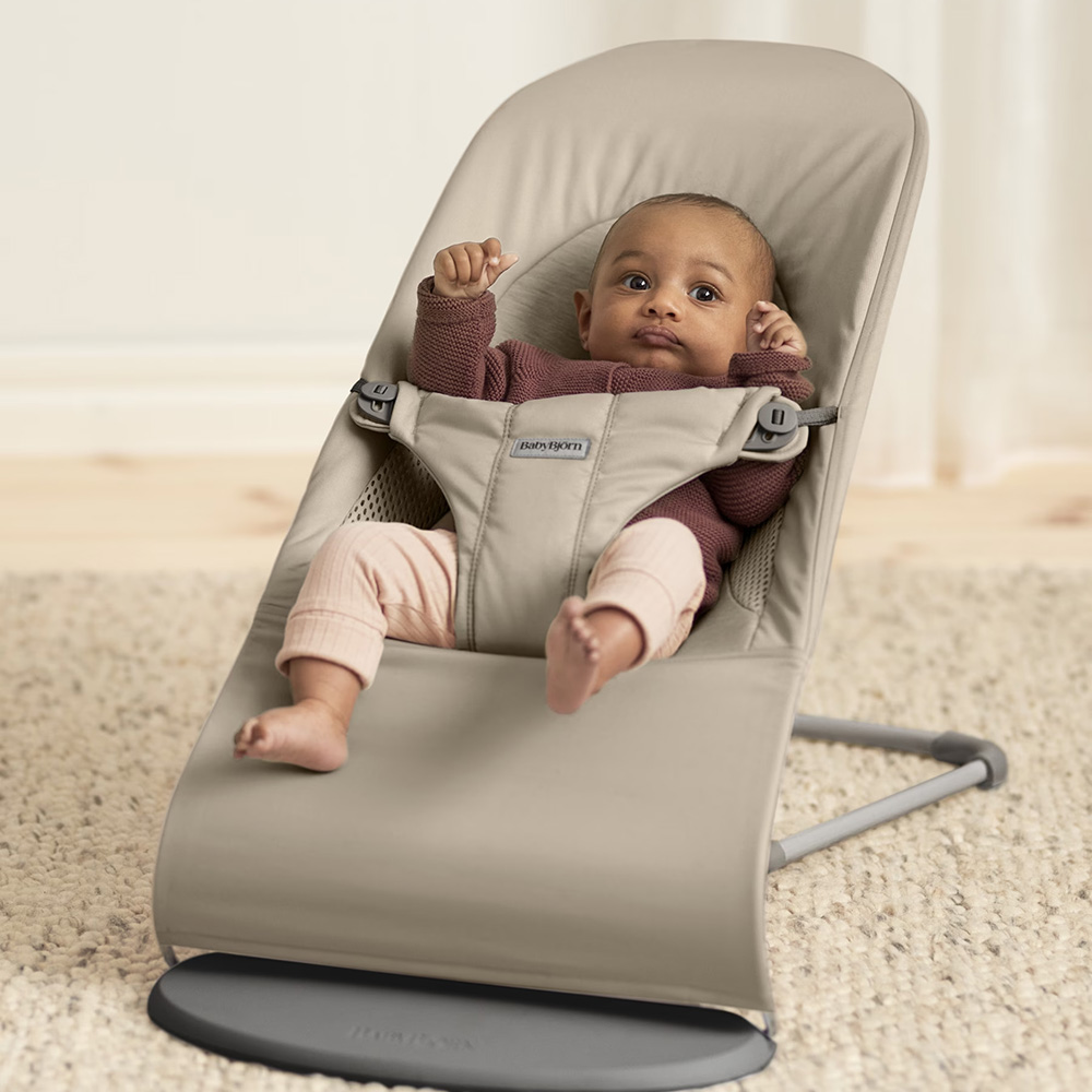 BabyBjörn Babysitter Balance Myk Tri-Fabric Sandgrå
