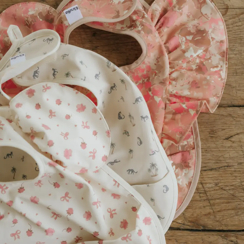 Elodie Baby Bib Petit River Rose En størrelse