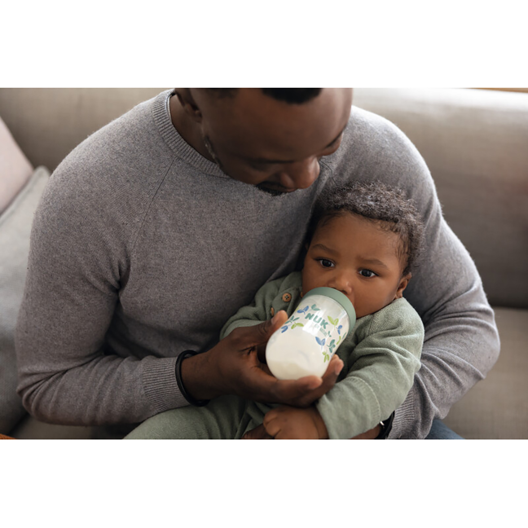 NUK for Nature Babyflaske i silikon i blandede farger 260 ml