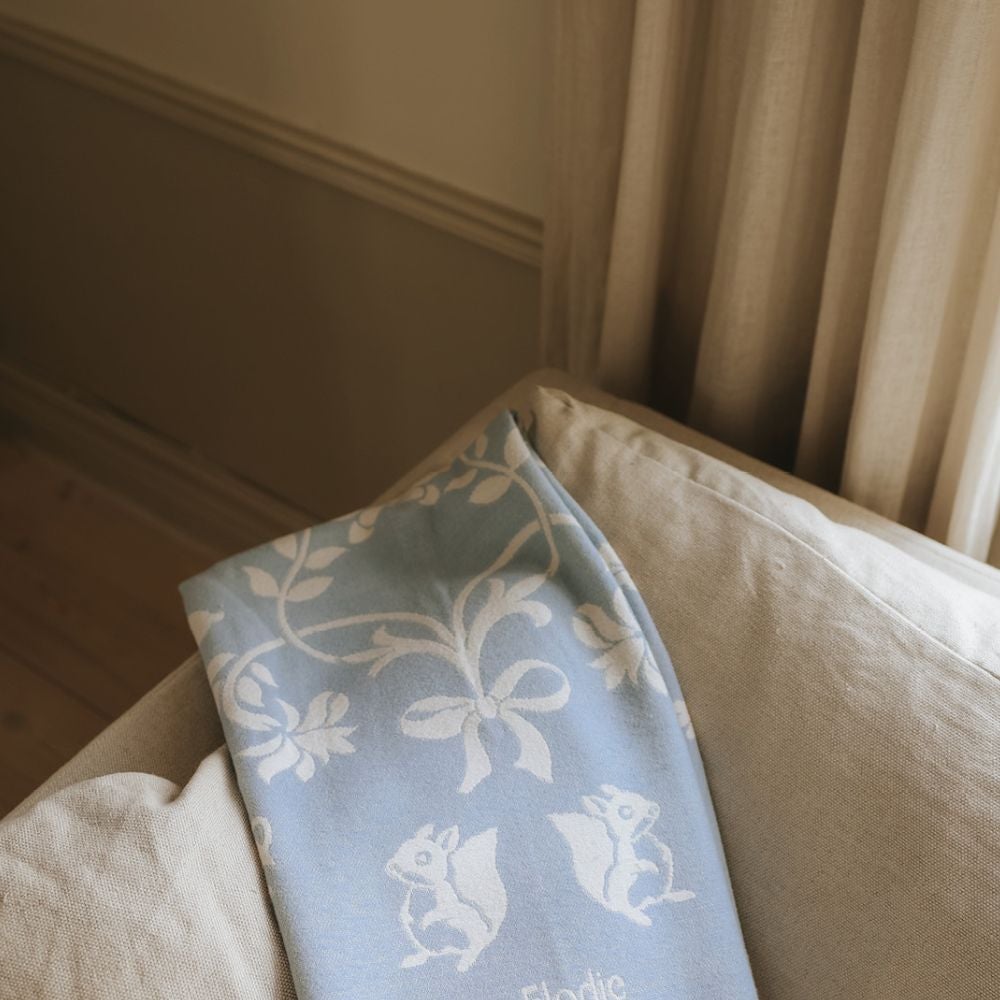 Elodie Details Jacquardpledd Blueberry Blue