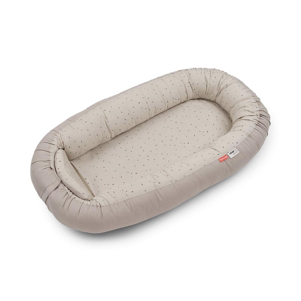 Done by Deer Koselig babynest Confetti Sand