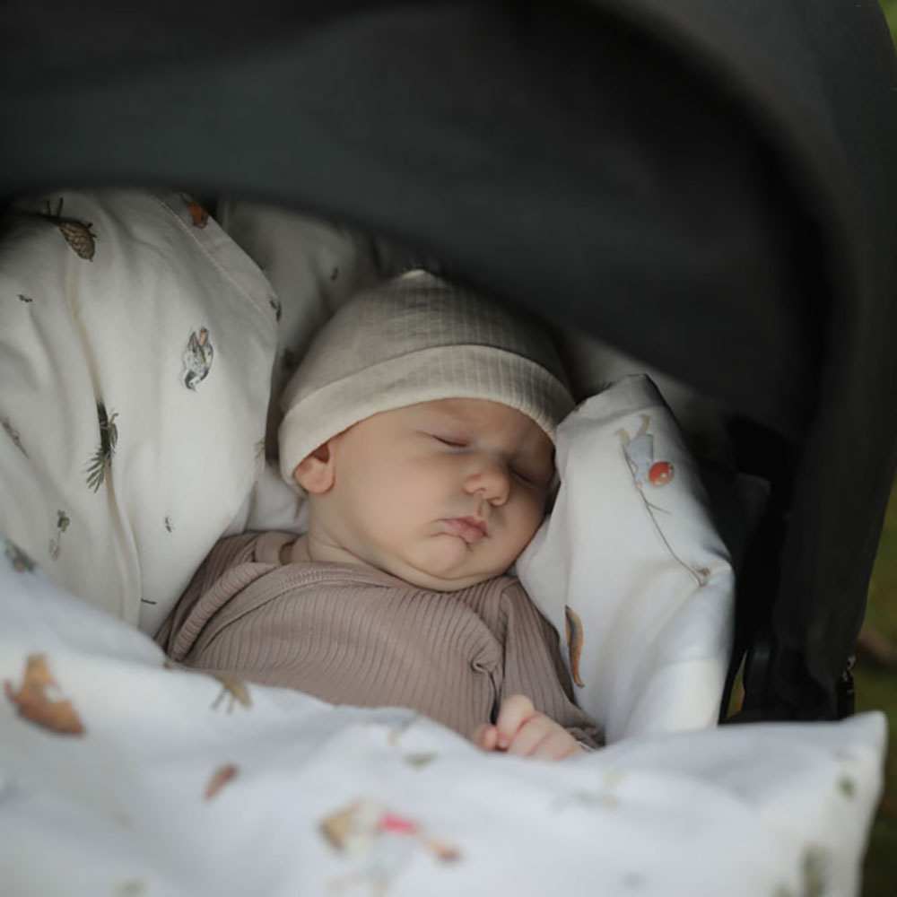 Rätt Start Beskow Julenissens barn dynetrekk Vogn/vugge beige