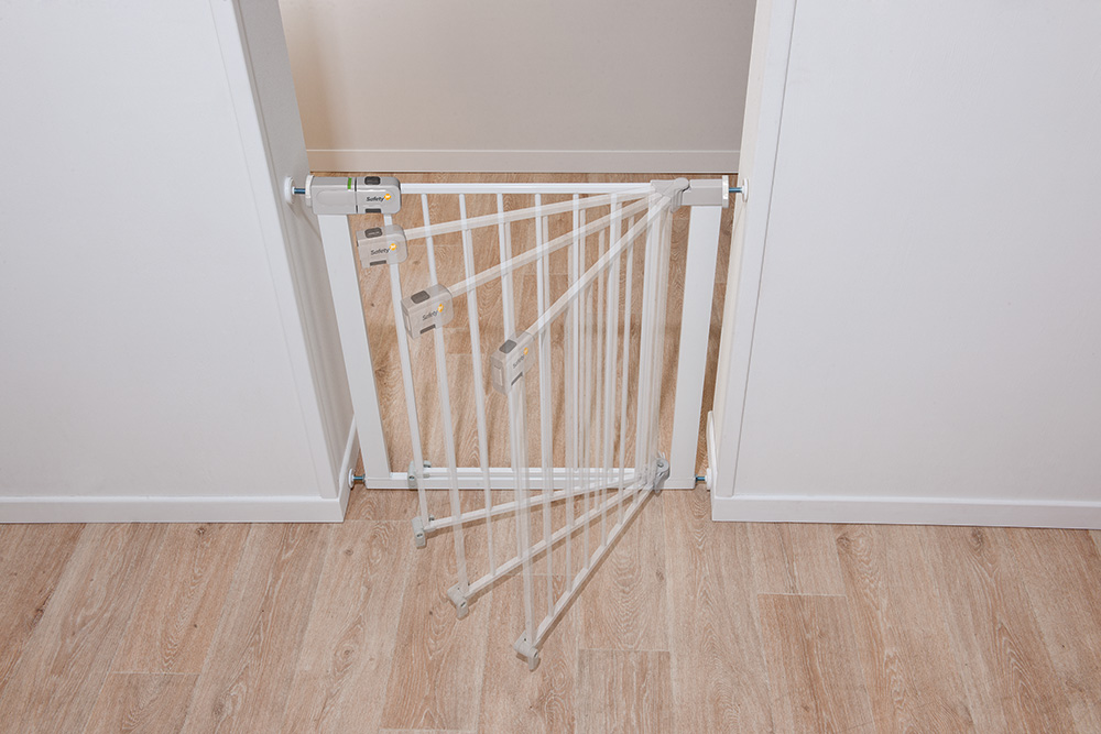 Safety 1st Barnesikring Easy Close Hvit