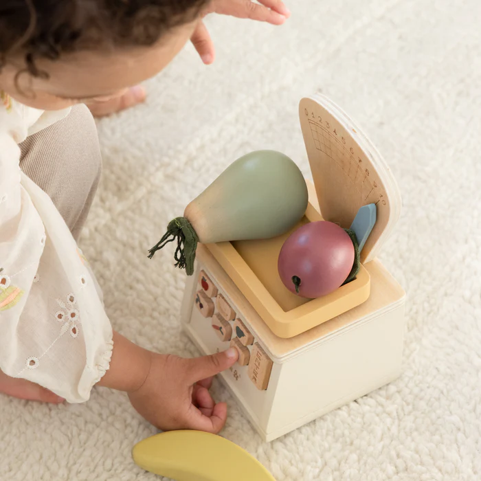 Sebra butikkvekt i tre