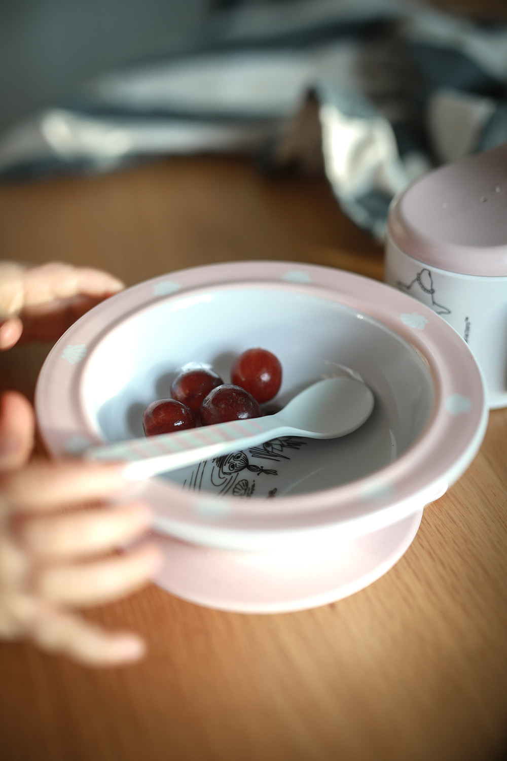 Rätt Start Moomin vann og bad, sugekoppplate, rosa