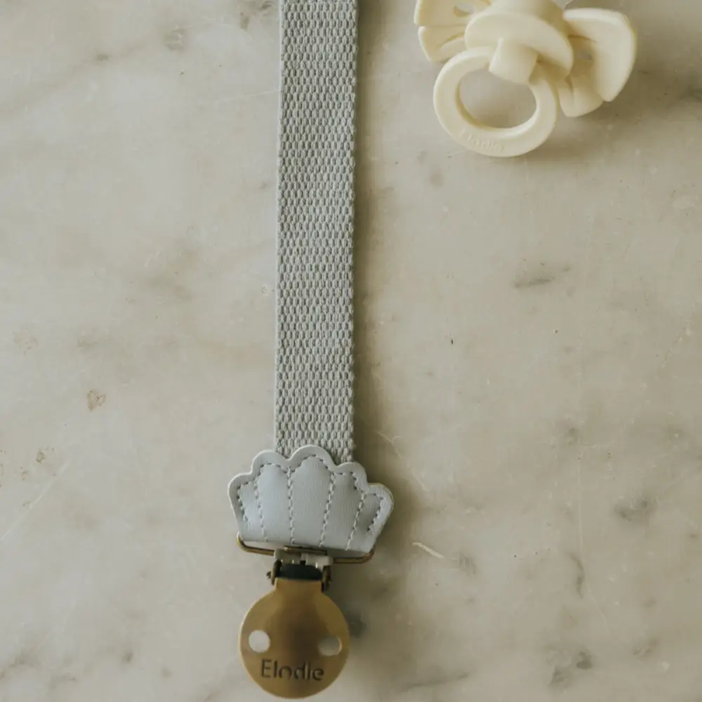 Elodie Binky Bow Smokk Havre Hvit En størrelse