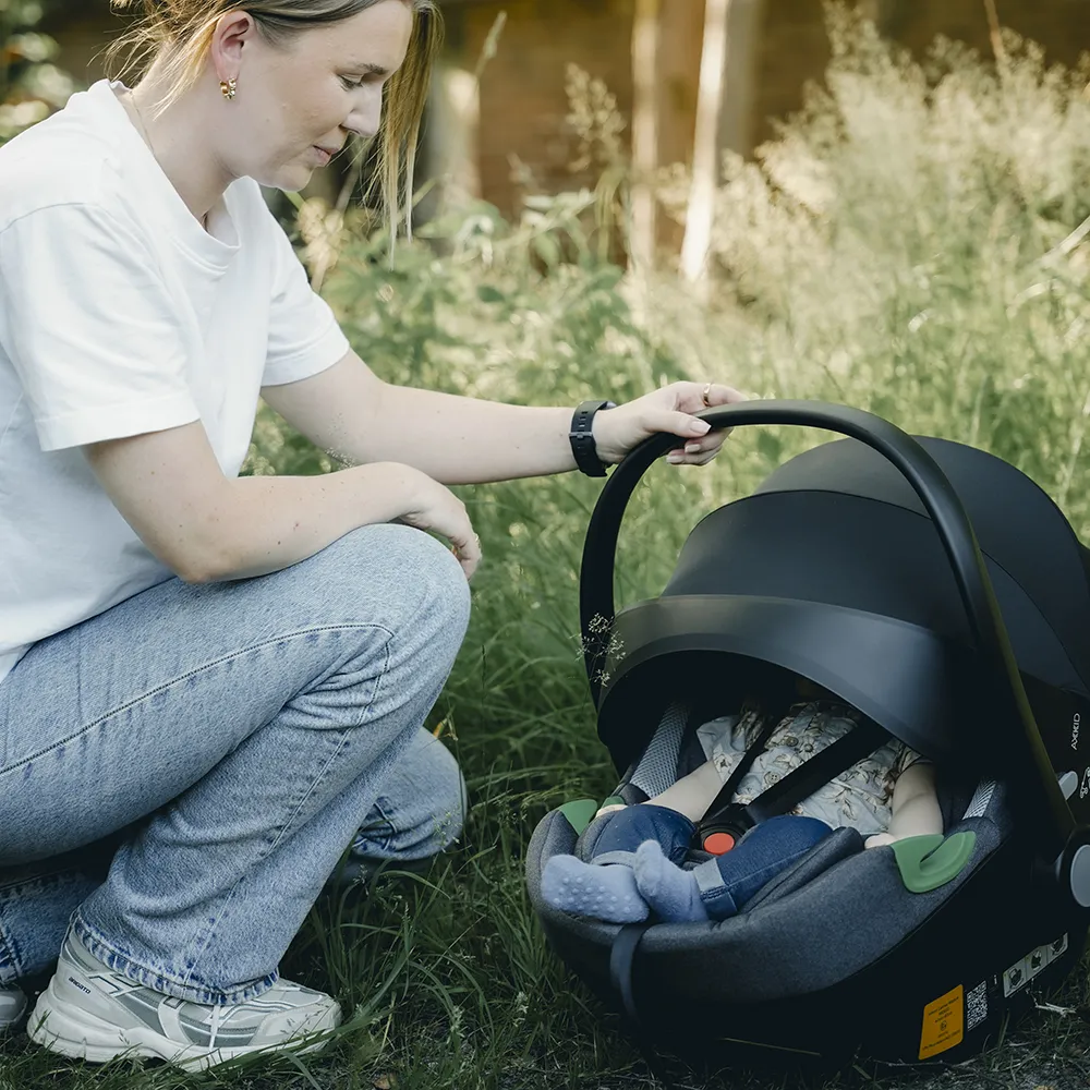 Axkid bilbarnestol Gokid Arctic Mist Grey