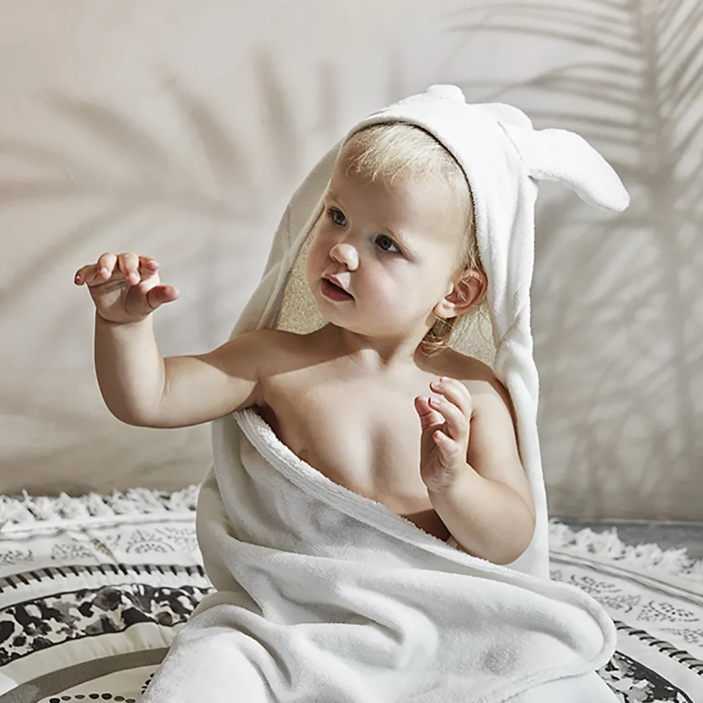 Elodie Hooded Towel Vanilla White Bunny