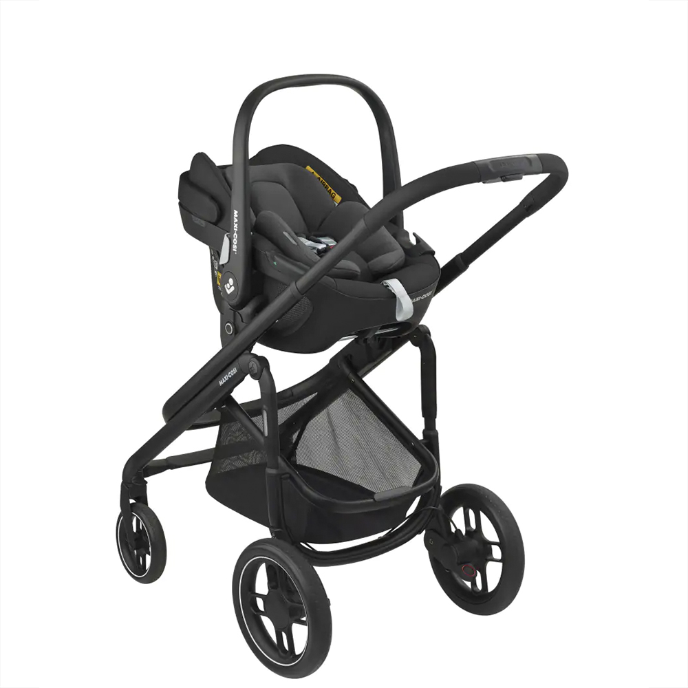 Maxi-Cosi Plaza Plus Essential Svart