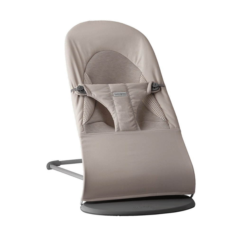 BabyBjörn Babysitter Balance Myk Tri-Fabric Sandgrå