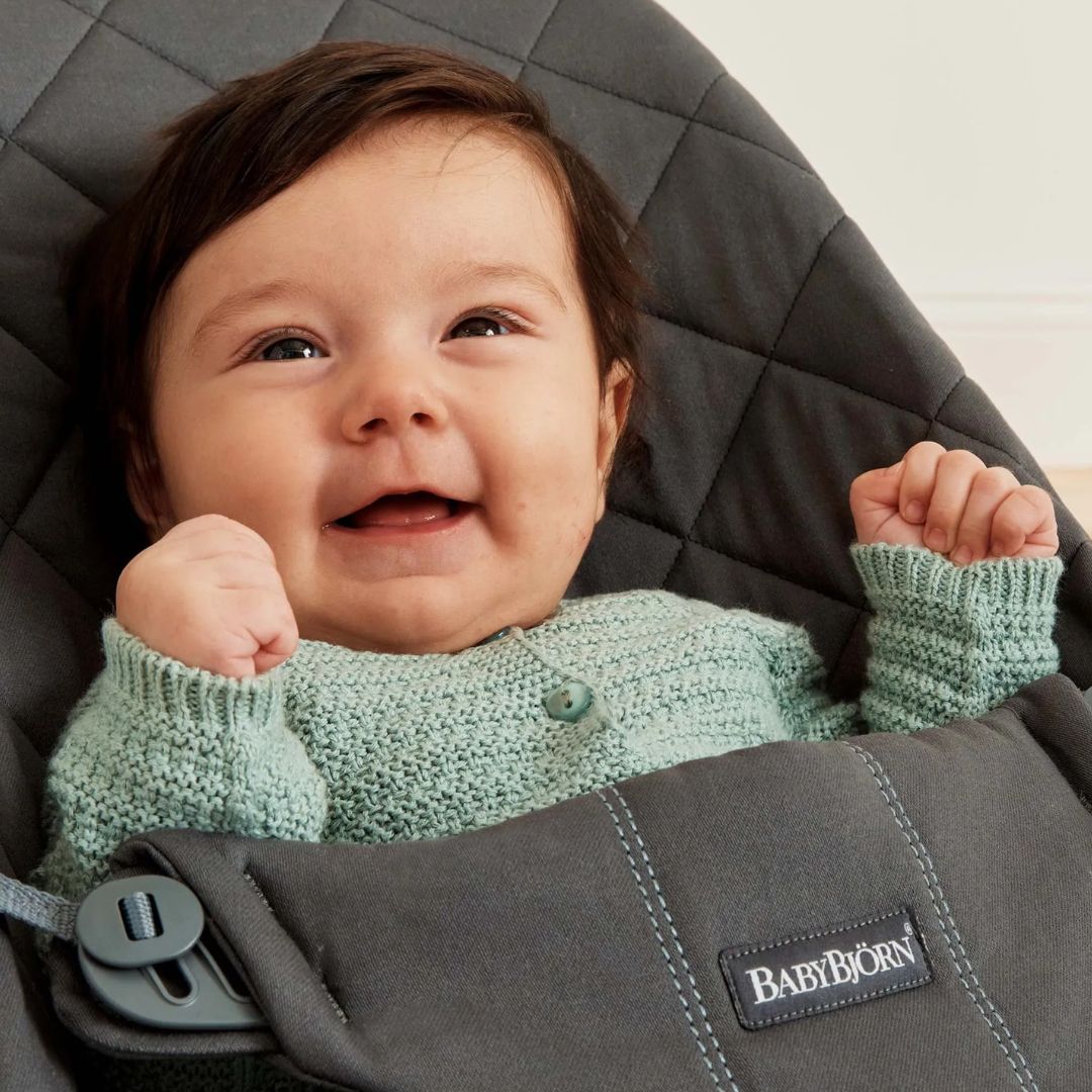 BabyBjörn Bliss Babysitter Classic Quilt Anthracite