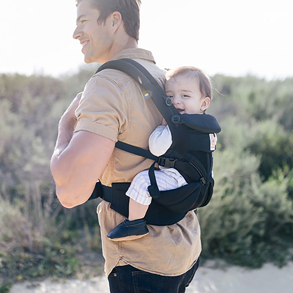 Ergobaby bæresele Omni 360 Cool Air Mesh Onyx Black
