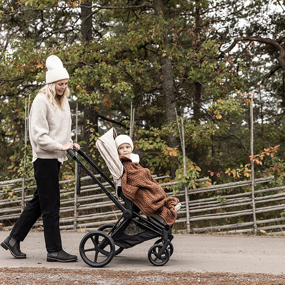 Vinter & Bloom koseteppe for baby Nougat