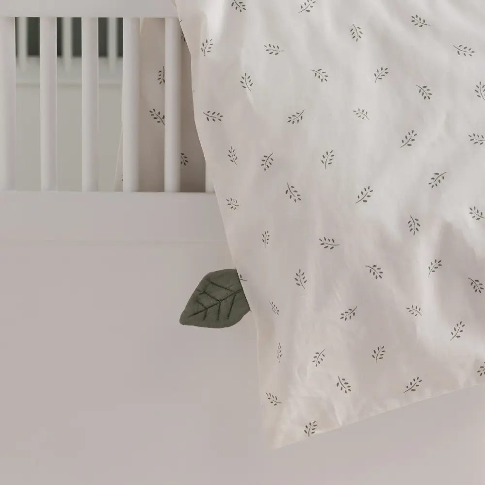 Sebra Dynetrekksett baby Sophora Leaves