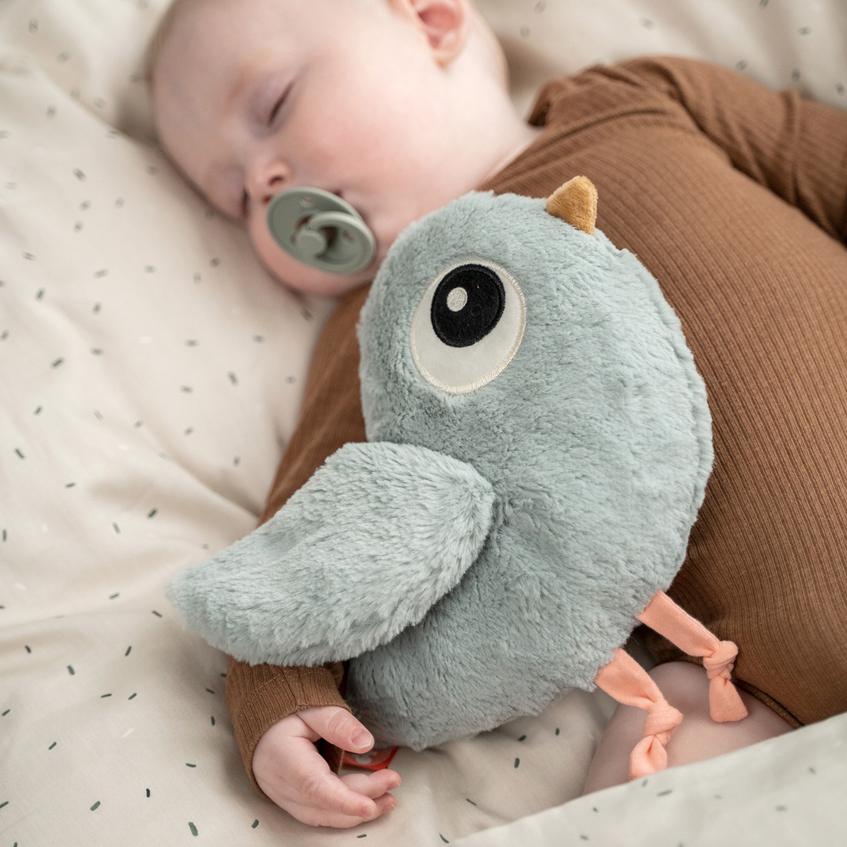 Utført av Deer Cuddle søte Birdee Blue