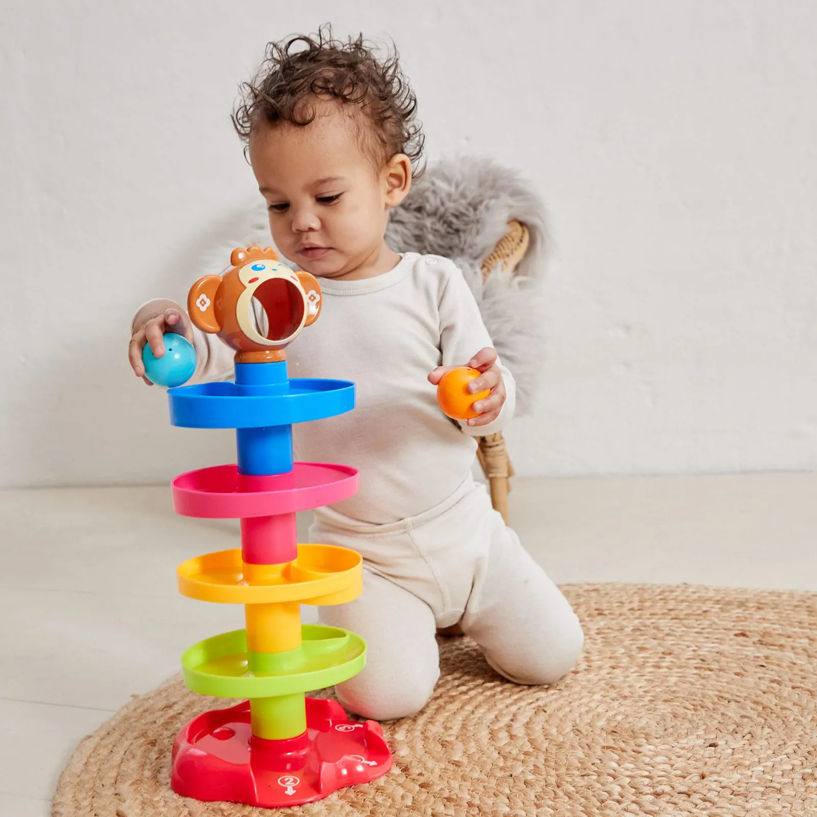Scandinavian Baby  balltårn