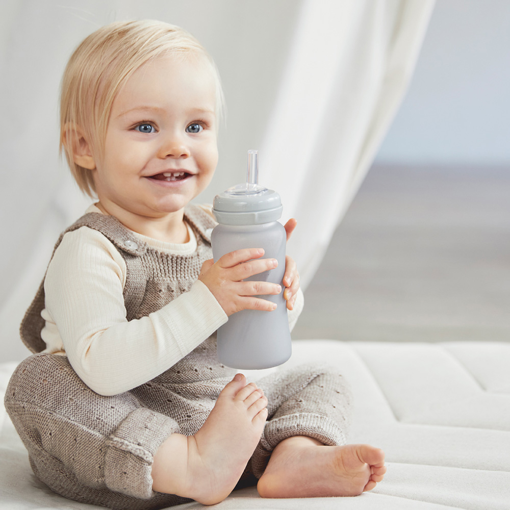 Everyday sugerørflaske Healthy + 240 ml - Quiet Gray