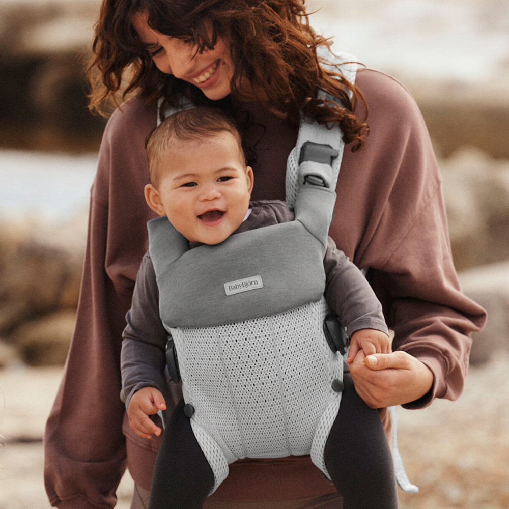 BabyBjörn Bib Carrier Jersey Lys grå