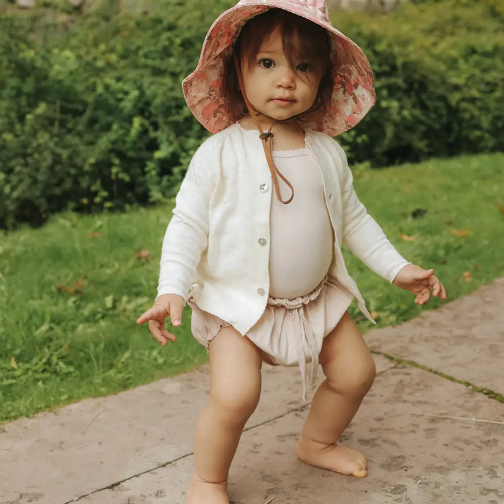 Elodie solhatt elverose 6–12 måneder