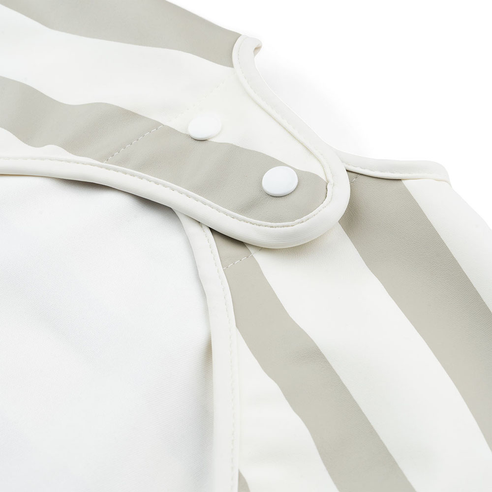 Done by Deer bib med ermer Stripes Sand