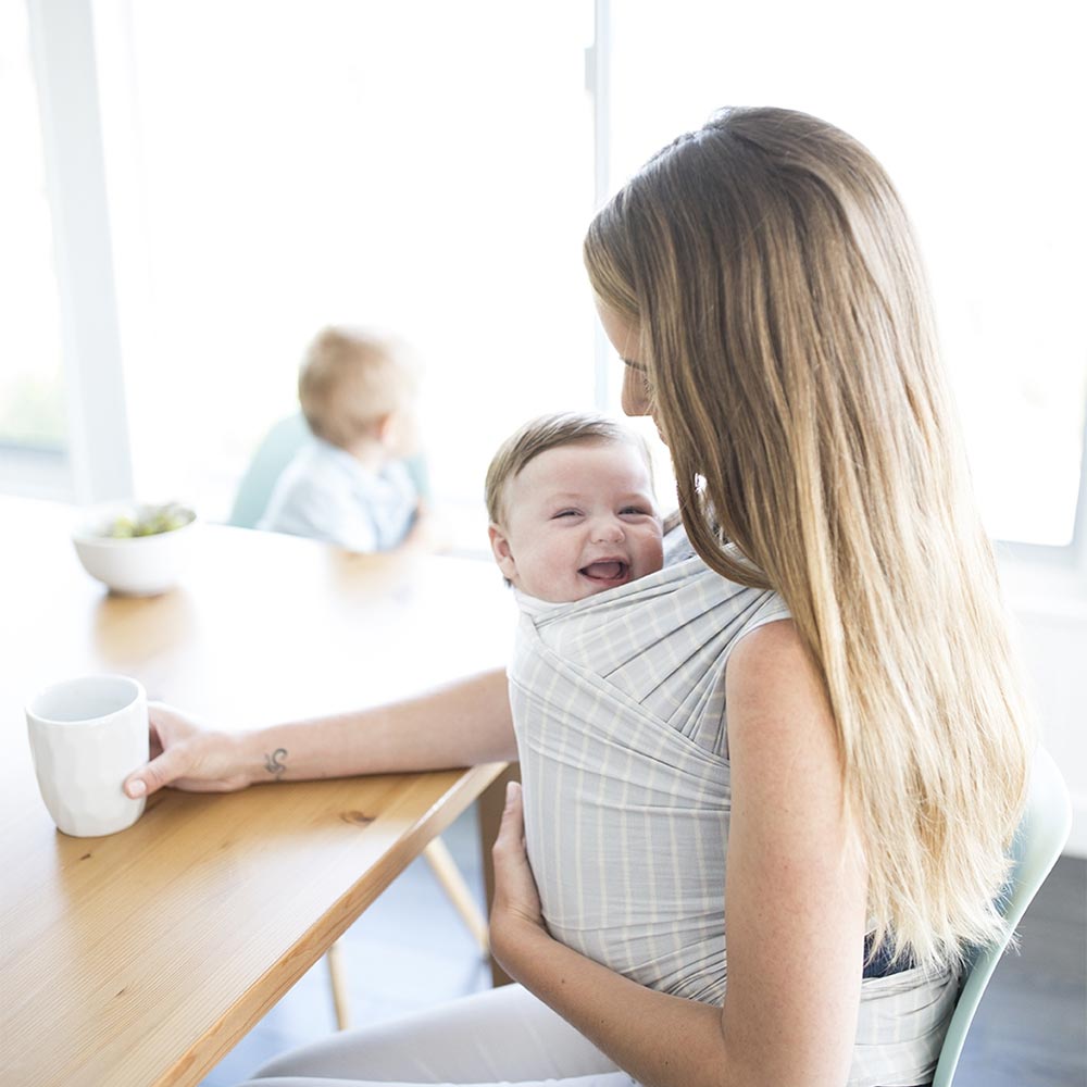 Ergobaby Aura bæresele Grå striper