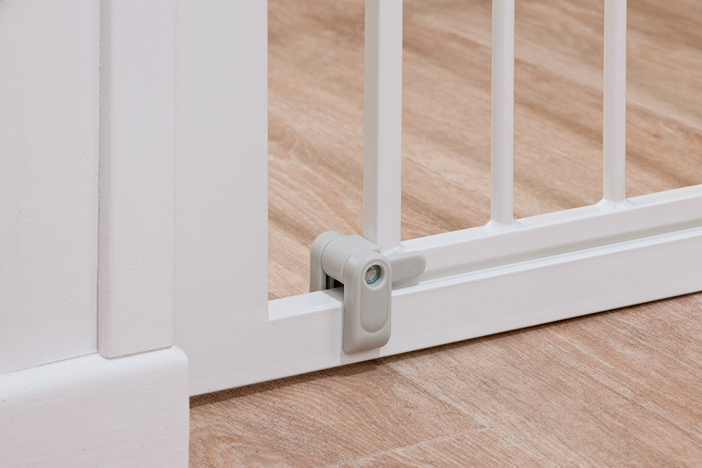 Safety 1st Barnesikring Flat Step Hvit