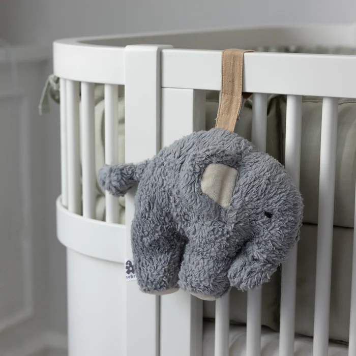 Sebra musikkleke Fanto dusty blue