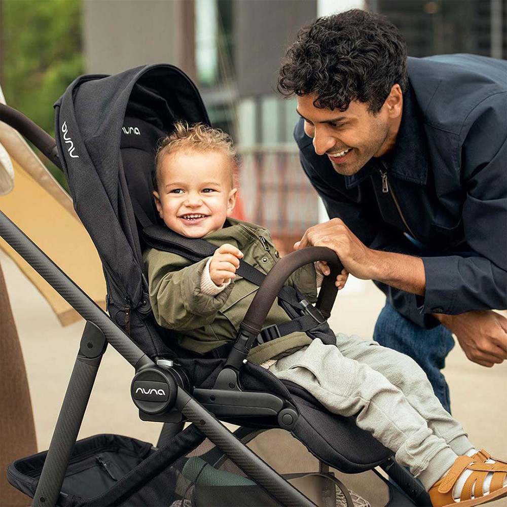 Nuna Swiv 360 barnevogn Caviar