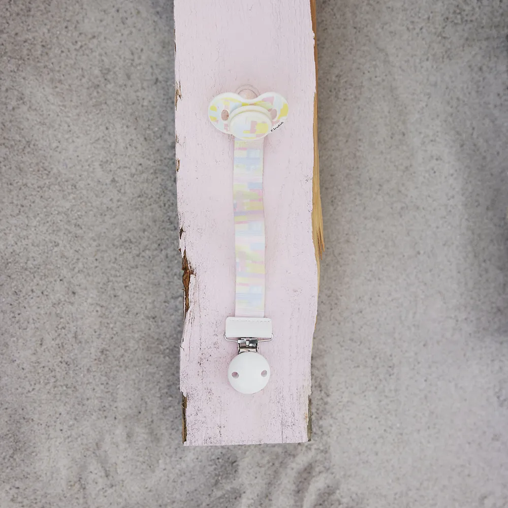 Elodie Napp pastellfargede fletter