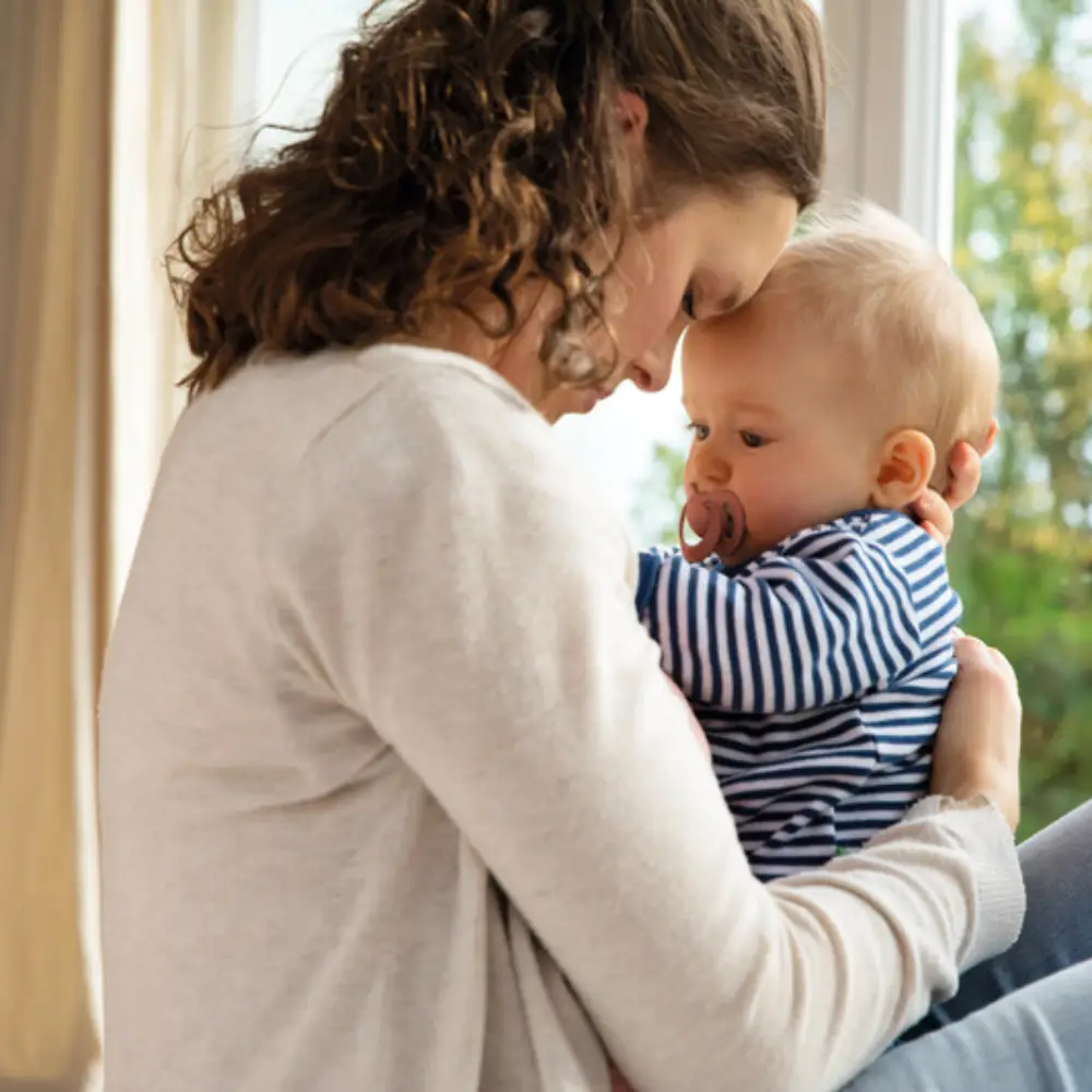 NUK for Nature Smokk Latex 0-6 mdr. - Rød/Kremfarget