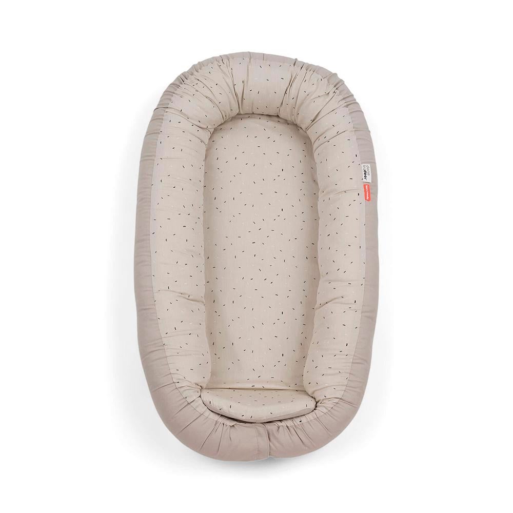 Done by Deer Koselig babynest Confetti Sand