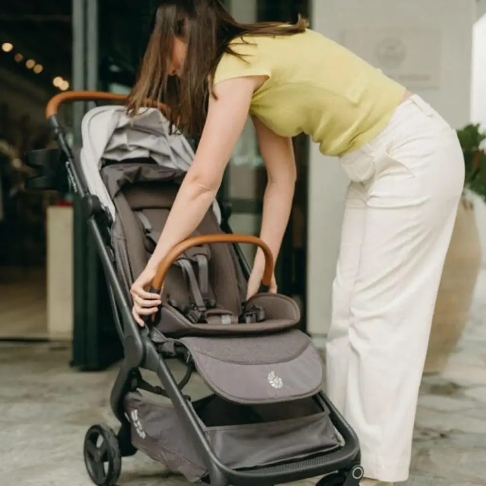 Ergobaby Metro 3 Deluxe reisetrille Pearl Grey