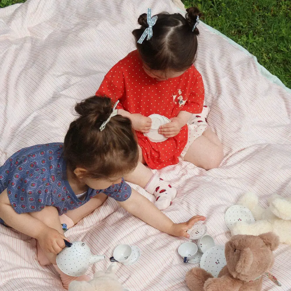 Konges Sløjd Tea Party Blue Dot