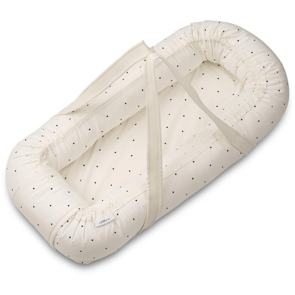 Liewood Gro baby nest Classic dot creme de la creme