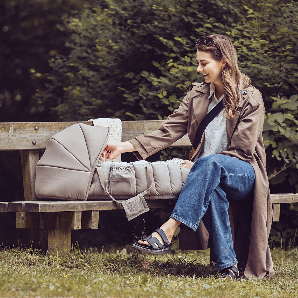Sebra 3-in-1 Baby Nest Sophora Leaves