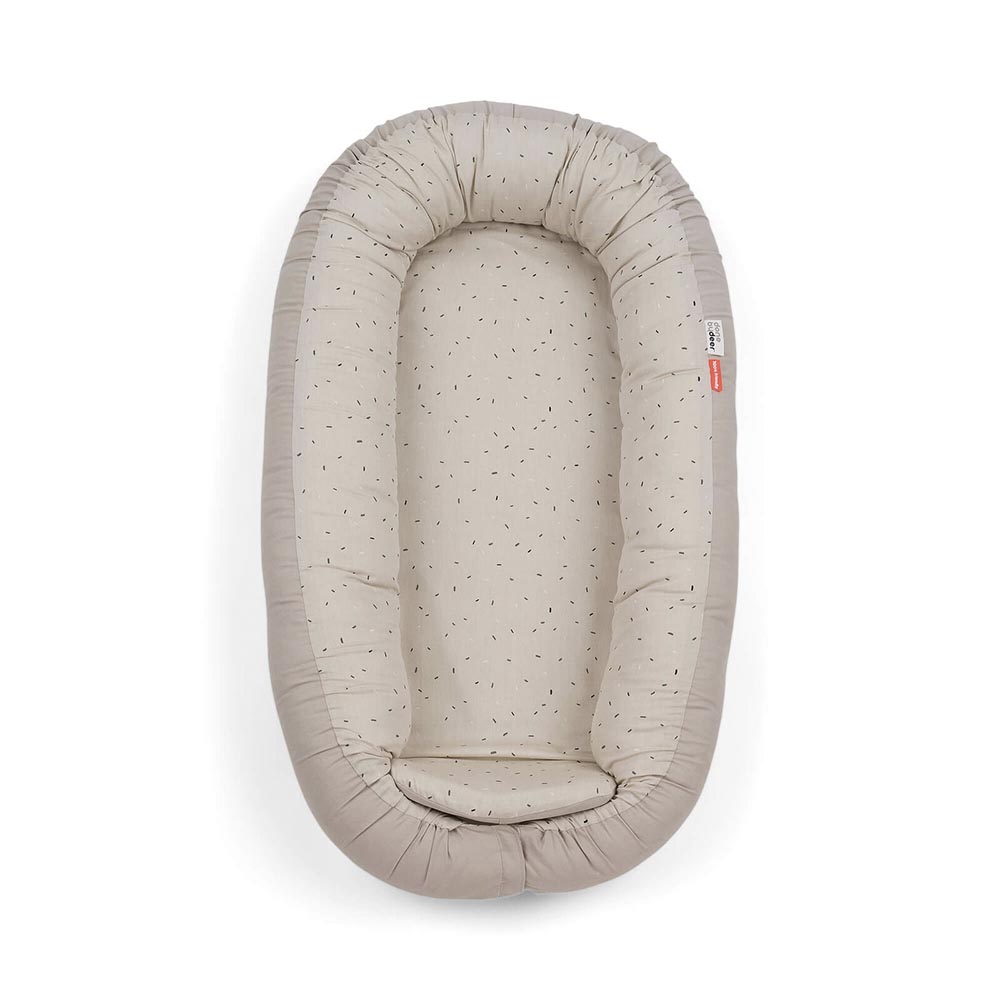 Done by Deer Koselig babynest Confetti Sand