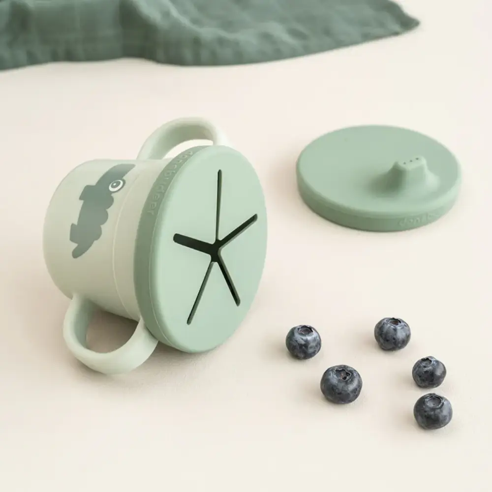 Done by Snack Cup Croco Green