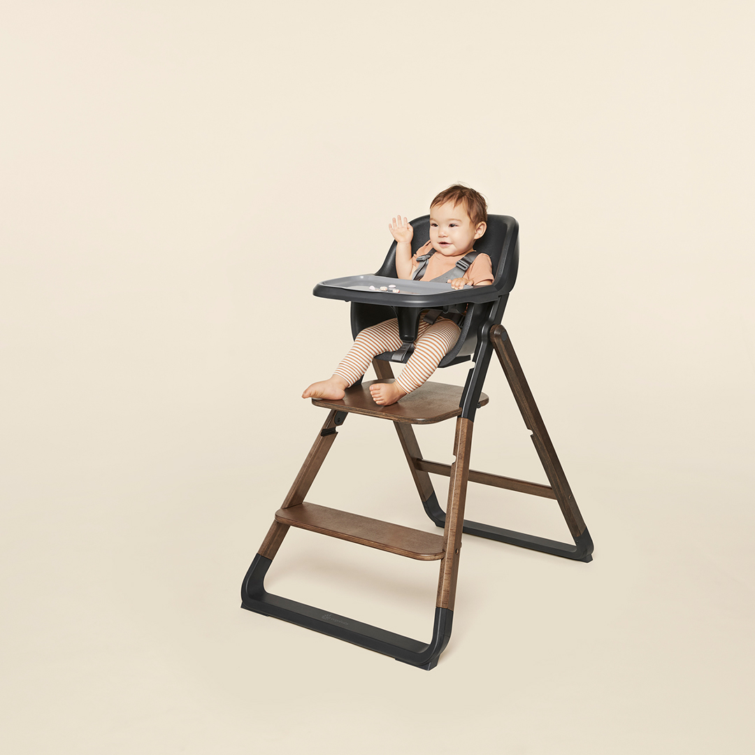 Ergobaby Evolve babysett i mørkt tre