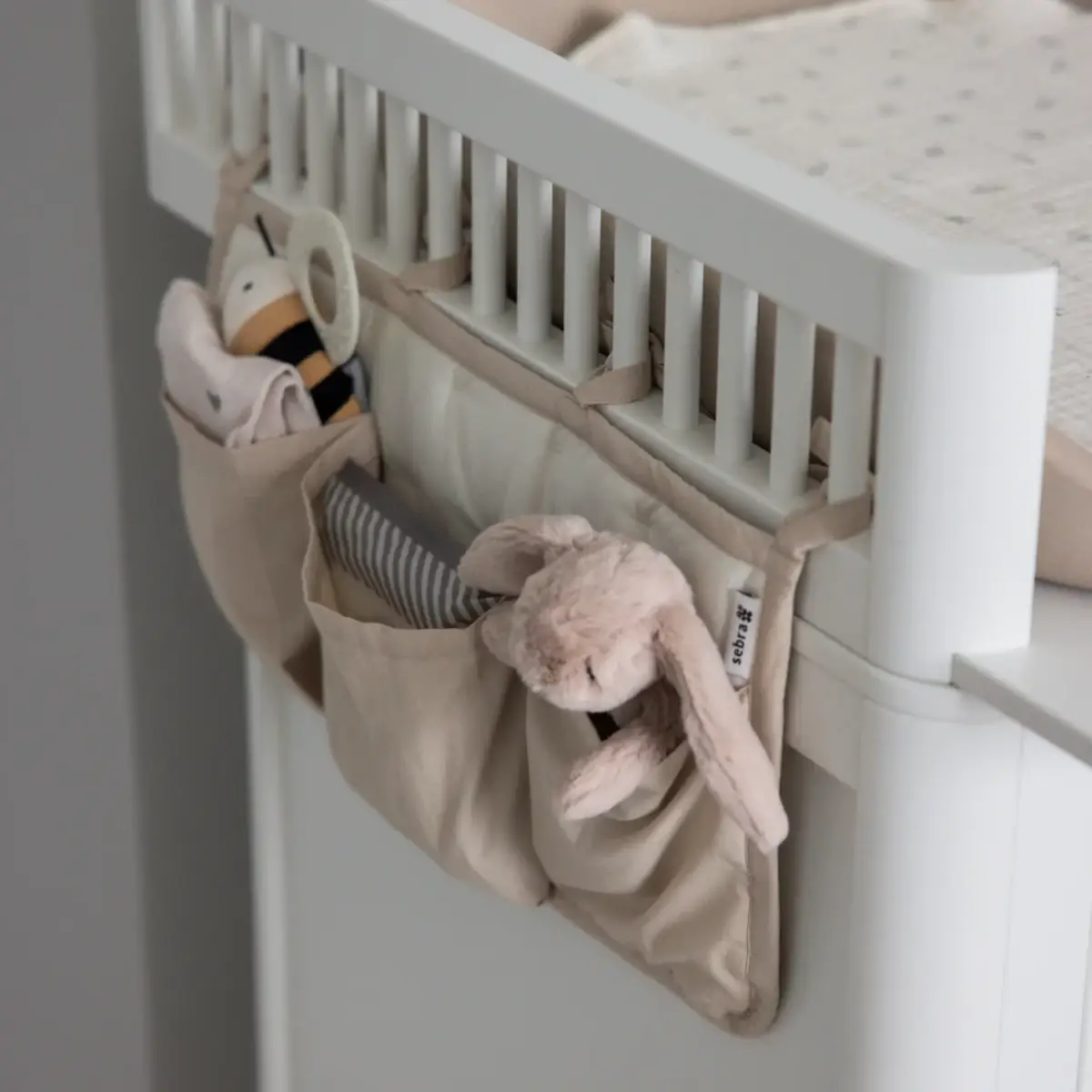 Sebra stellebordorganisator med tre rom – Morning Beige